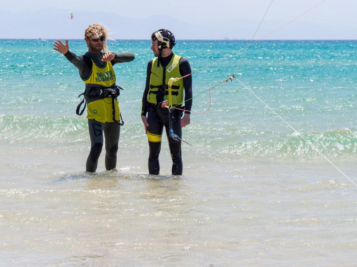 South Hostel Tarifa - Kite Service Center Екстериор снимка